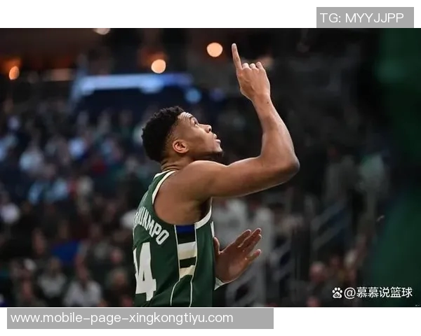 克莱赞弗拉格勇敢挑战字母哥展现无畏精神令人钦佩